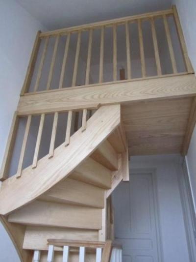 Escalier bois 2 quarts tournant sur mesure