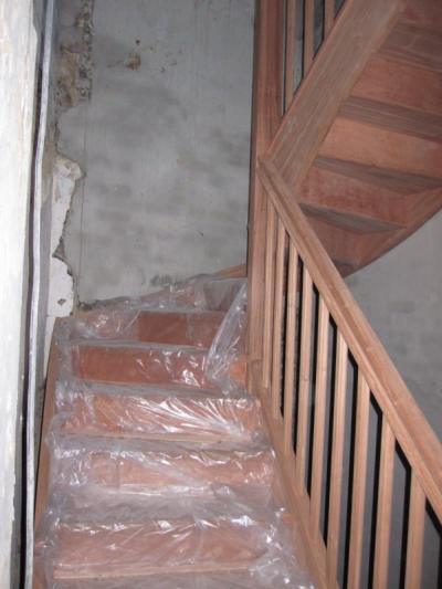 escalier bois sur 3 niveaux