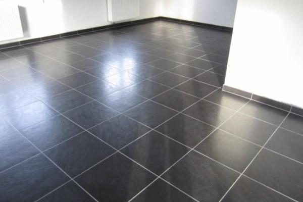 Carrelage 45 x 45 noir