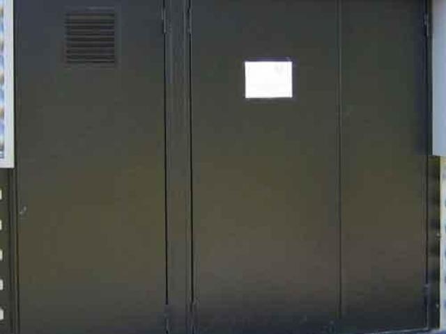 Portes métalliques